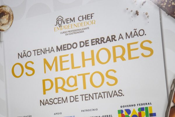 Jovem Chef Empreendedor oferece cursos gratuitos na Baixada Fluminense