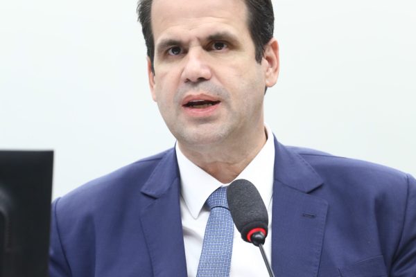 Artigo: O Pix é do Brasil — e quem o defende precisa de orçamento